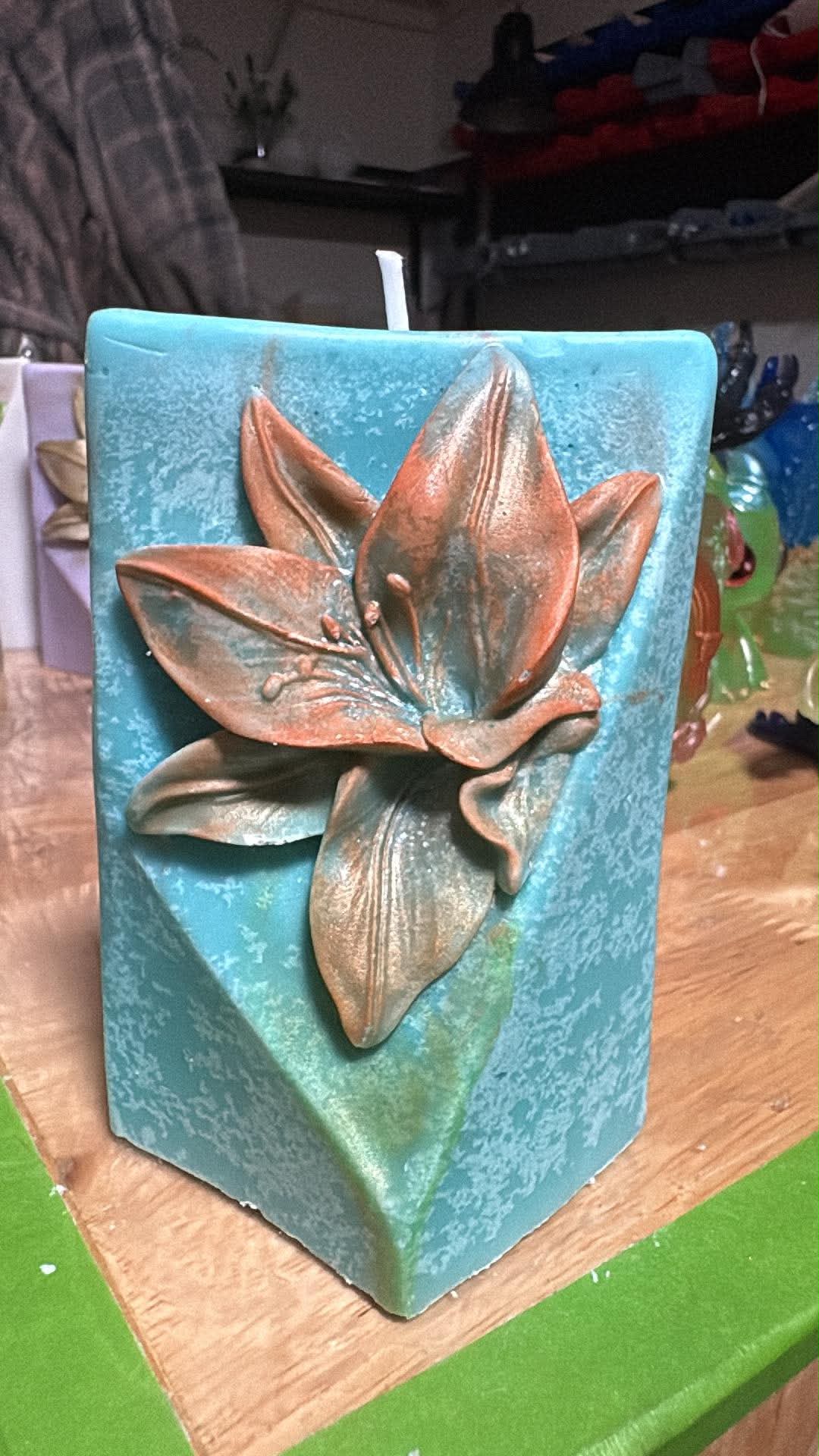Handmade Triangle Lily Candle – Hand-Painted & Made to Order