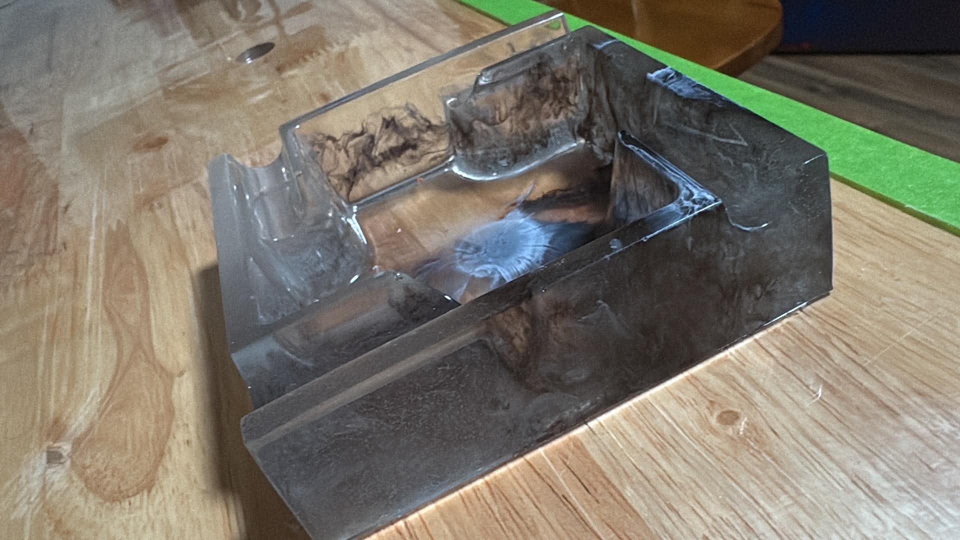 Handmade Resin Decorative Tray – Custom Color