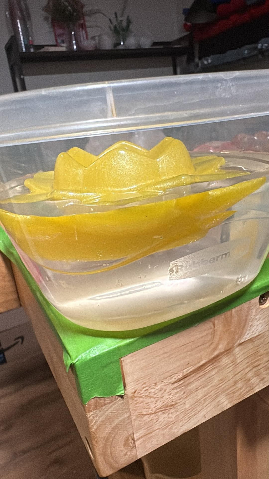 Handmade Floating Resin Candle Holder – Custom Color