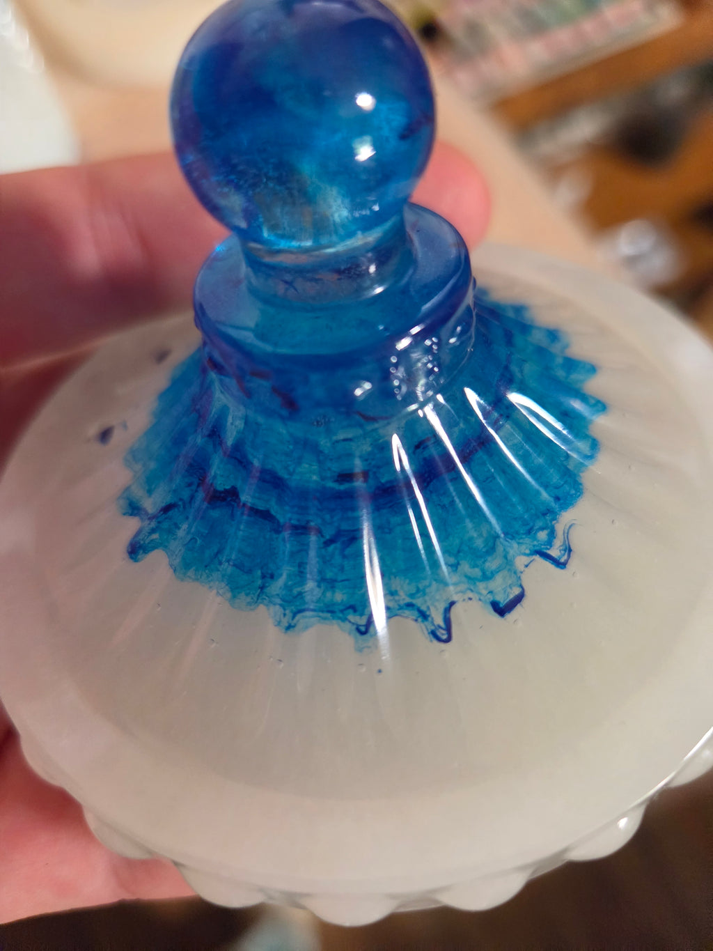 Glow in the Dark Resin Jar with Lid