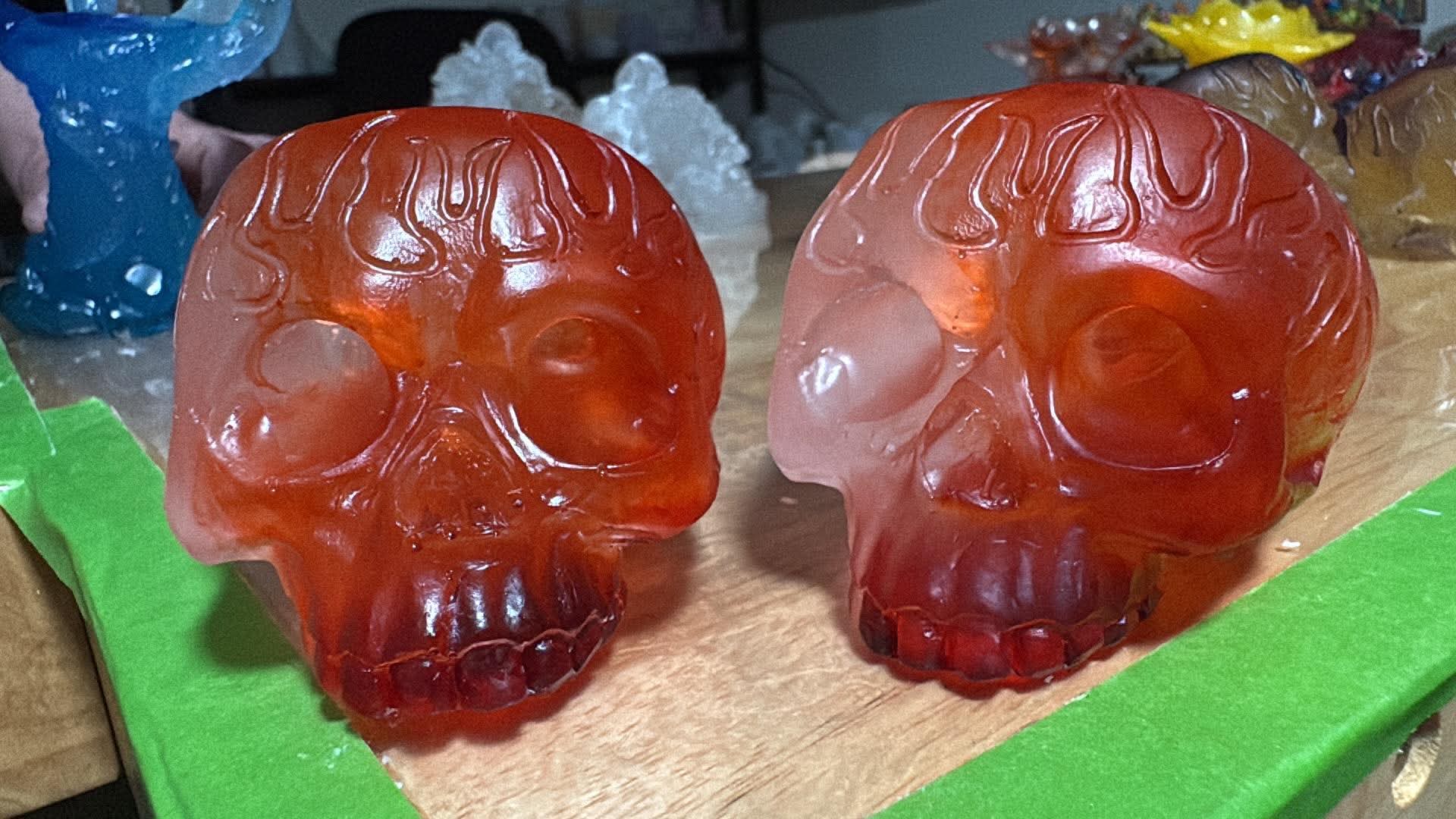 Handmade Skull Resin Tealight Holder Set – Custom Color